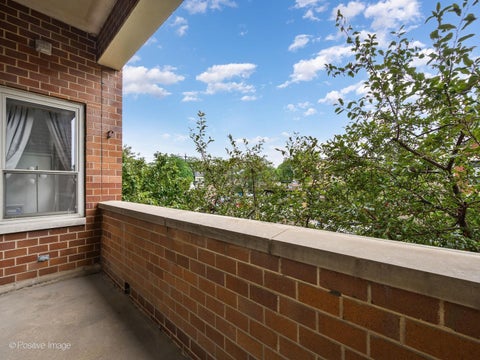 Tiny photo for 1350 W Fullerton Avenue #210, Chicago, IL 60614 (MLS # 12770914)