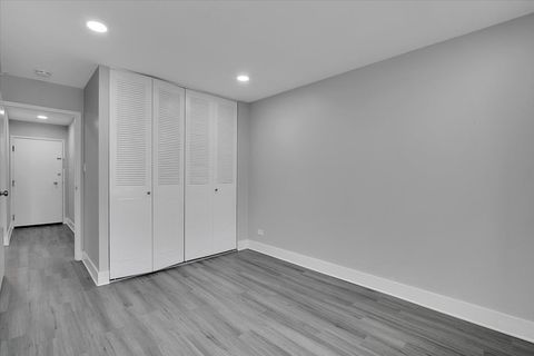 Tiny photo for 9725 S Karlov Avenue #305, Oak Lawn, IL 60453 (MLS # 12551334)