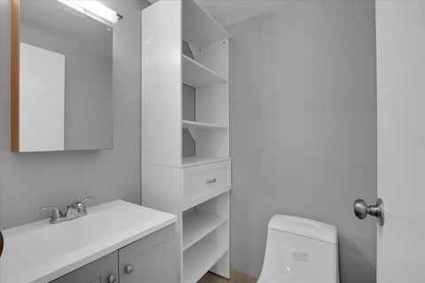 Tiny photo for 9725 S Karlov Avenue #305, Oak Lawn, IL 60453 (MLS # 12551334)