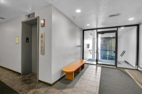 Tiny photo for 9725 S Karlov Avenue #305, Oak Lawn, IL 60453 (MLS # 12551334)