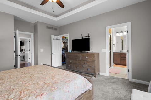 Tiny photo for 510 Pinehurst Drive, Eldridge, IA 52748 (MLS # 12739849)