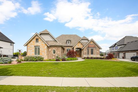 Photo of 22331 Majestic Lane, Frankfort, IL 60423 (MLS # 12495477) Photo of 22331 Majestic Lane, Frankfort, IL 60423 (MLS # 12495477)