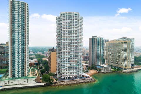 Tiny photo for 940 W Glenlake Avenue #34D, Chicago, IL 60660 (MLS # 12641824)
