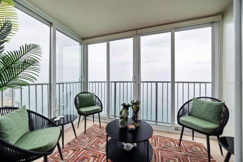 Tiny photo for 940 W Glenlake Avenue #34D, Chicago, IL 60660 (MLS # 12641824)