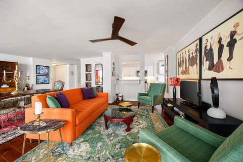 Tiny photo for 940 W Glenlake Avenue #34D, Chicago, IL 60660 (MLS # 12641824)