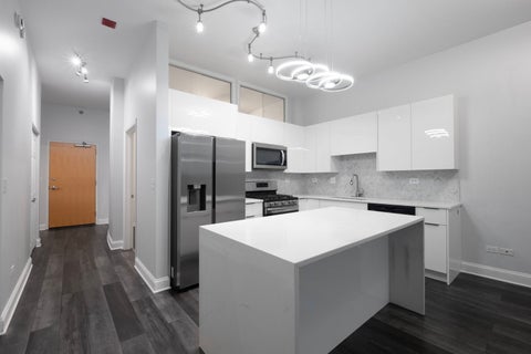 Tiny photo for 1600 S Indiana Avenue #605, Chicago, IL 60616 (MLS # 12770497)