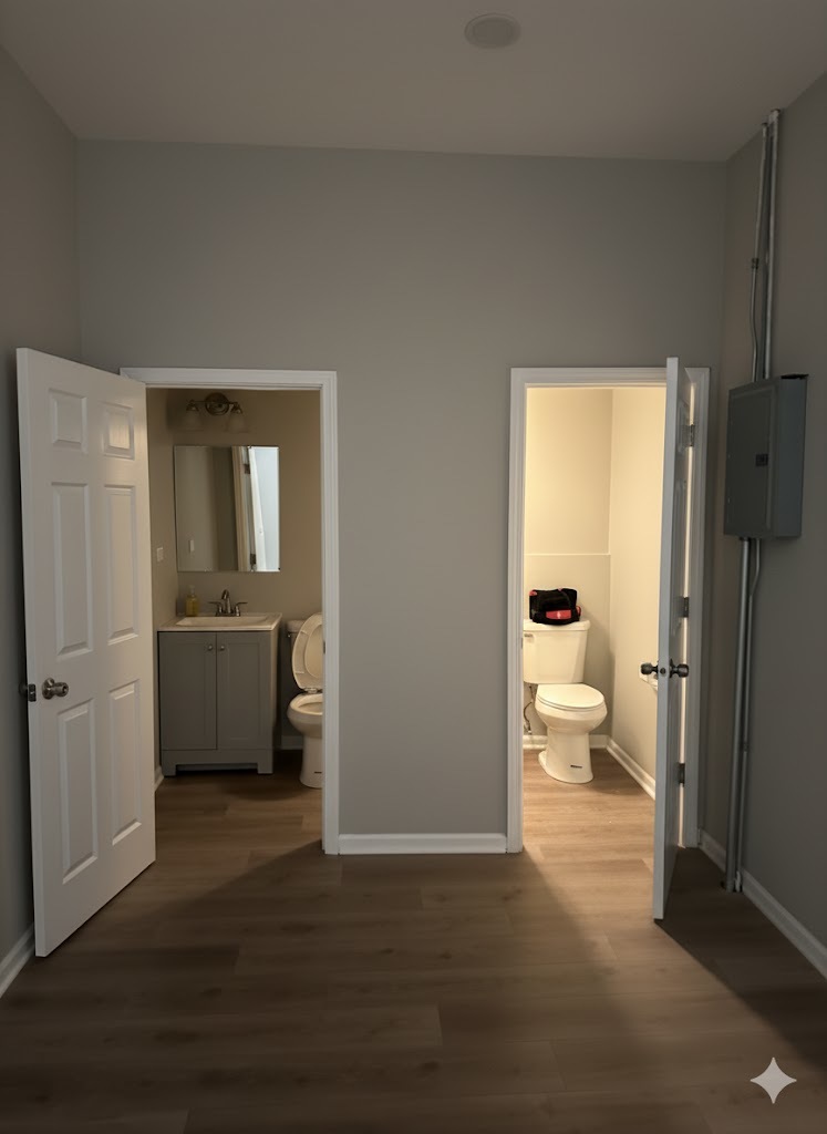 2543 W Division Street