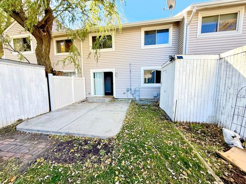 Tiny photo for 747 Cove Court, Bartlett, IL 60103 (MLS # 12522816)