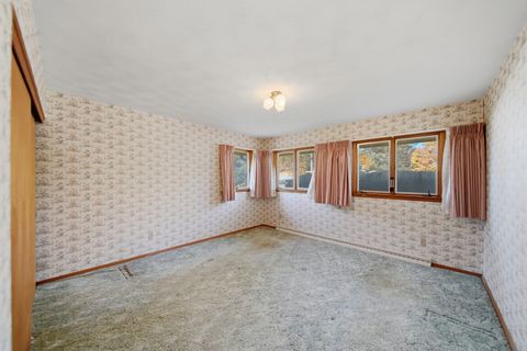 Tiny photo for 1304 Park Lane, Dixon, IL 61021 (MLS # 12503054)