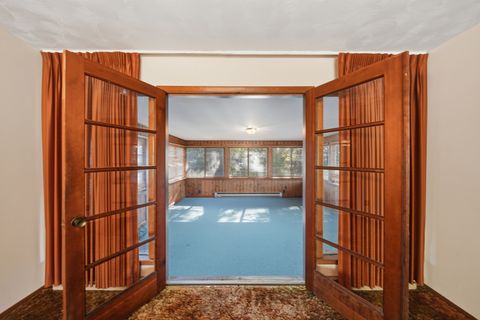 Tiny photo for 1304 Park Lane, Dixon, IL 61021 (MLS # 12503054)