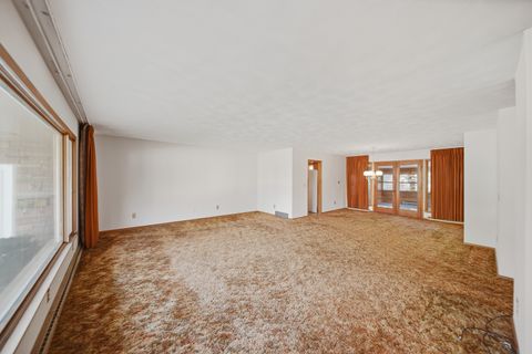 Tiny photo for 1304 Park Lane, Dixon, IL 61021 (MLS # 12503054)