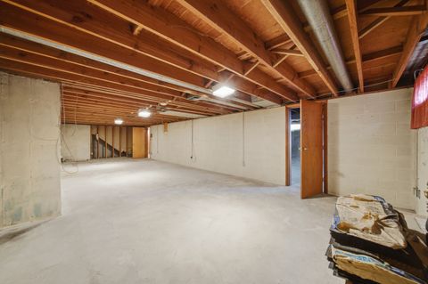 Tiny photo for 1304 Park Lane, Dixon, IL 61021 (MLS # 12503054)