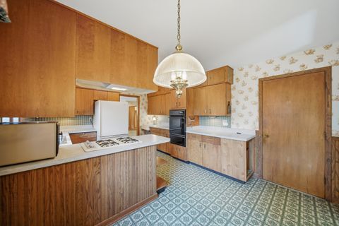 Tiny photo for 1304 Park Lane, Dixon, IL 61021 (MLS # 12503054)