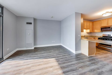 Tiny photo for 125 S Jefferson Street #1005, Chicago, IL 60661 (MLS # 12743100)