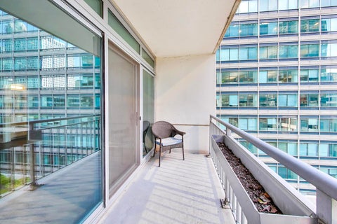 Tiny photo for 125 S Jefferson Street #1005, Chicago, IL 60661 (MLS # 12743100)