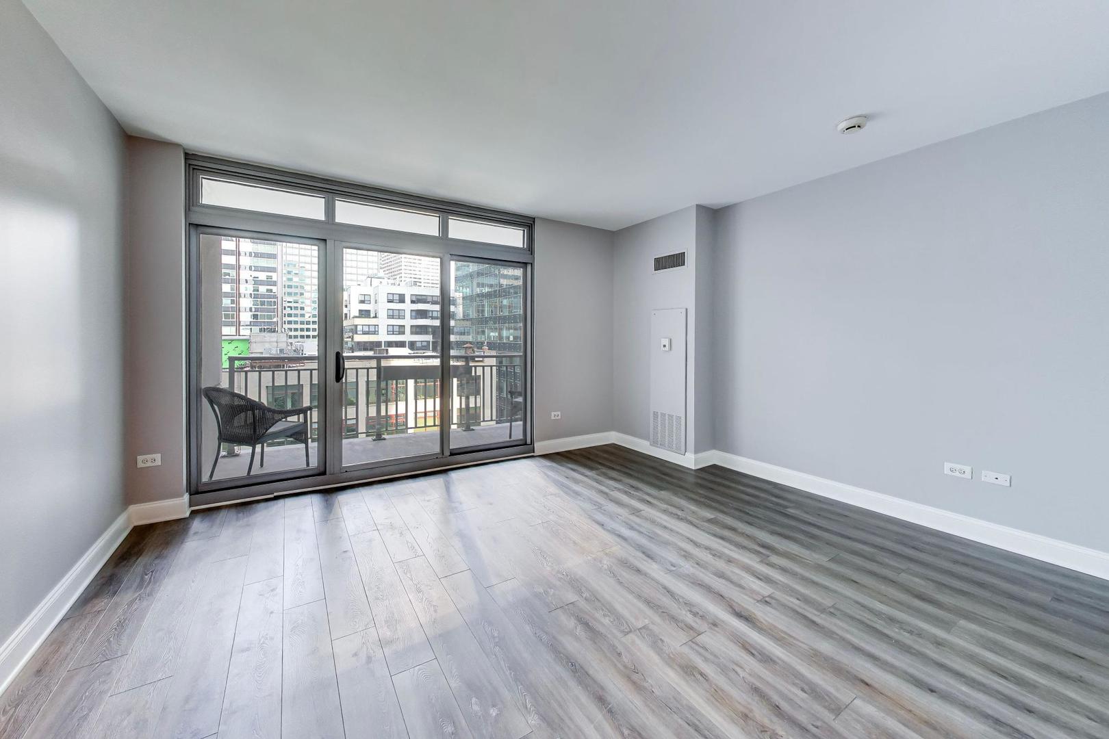 125 S Jefferson Street 1005