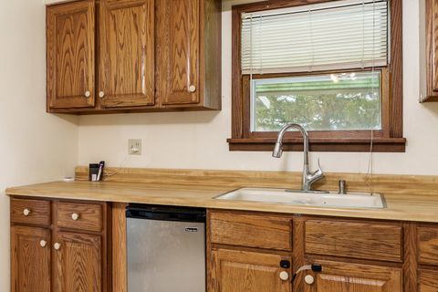 Tiny photo for 3009 Cannon Street, Rockford, IL 61109 (MLS # 12619812)