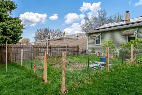 Tiny photo for 3009 Cannon Street, Rockford, IL 61109 (MLS # 12619812)