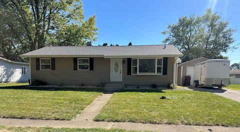 Photo of 113 Janet Avenue, Rochelle, IL 61068 (MLS # 12491345)