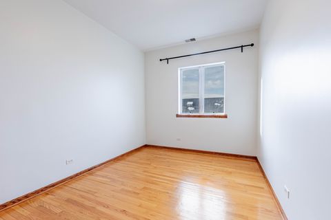 Tiny photo for 1918 W Cermak Road #4, Chicago, IL 60608 (MLS # 12515689)