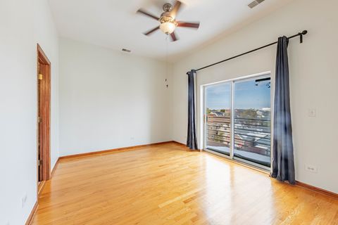 Tiny photo for 1918 W Cermak Road #4, Chicago, IL 60608 (MLS # 12515689)