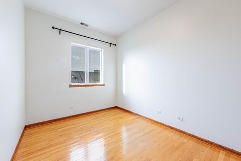 Tiny photo for 1918 W Cermak Road #4, Chicago, IL 60608 (MLS # 12515689)
