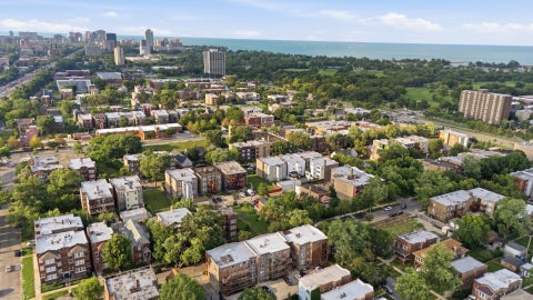 Tiny photo for 1425 E 68th Street #1, Chicago, IL 60637 (MLS # 12789903)