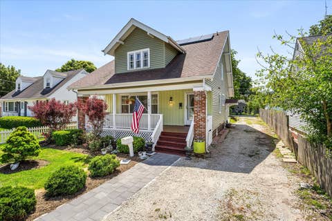 Tiny photo for 124 W Stimmel Street, West Chicago, IL 60185 (MLS # 12663028)