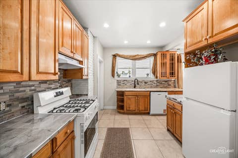 Tiny photo for 124 W Stimmel Street, West Chicago, IL 60185 (MLS # 12663028)