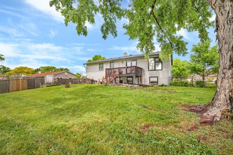 Tiny photo for 551 FALCONRIDGE Way, Bolingbrook, IL 60440 (MLS # 12652437)