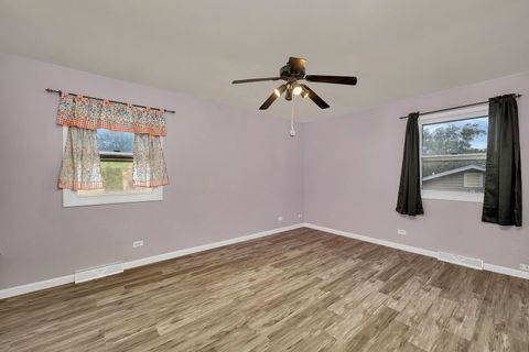 Tiny photo for 551 FALCONRIDGE Way, Bolingbrook, IL 60440 (MLS # 12652437)