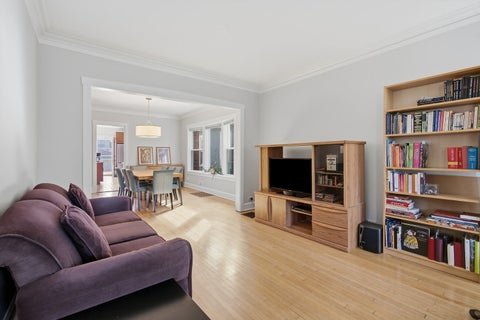 Tiny photo for 920 Wisconsin Avenue, Oak Park, IL 60304 (MLS # 12785550)