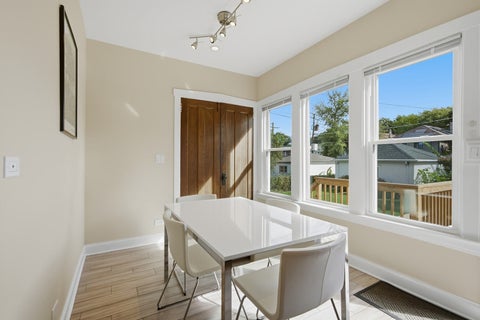 Tiny photo for 920 Wisconsin Avenue, Oak Park, IL 60304 (MLS # 12785550)