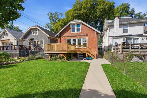 Tiny photo for 920 Wisconsin Avenue, Oak Park, IL 60304 (MLS # 12785550)