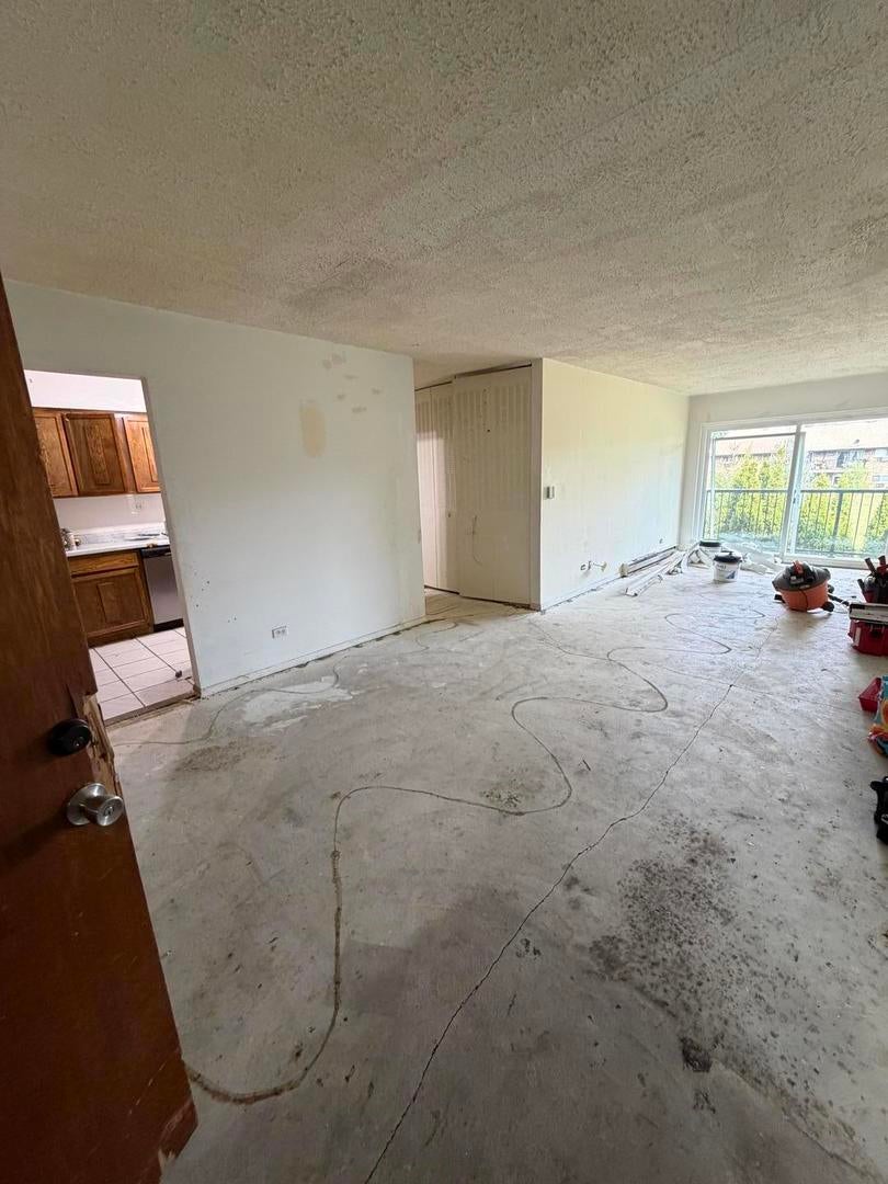 834 E Old Willow Road 216