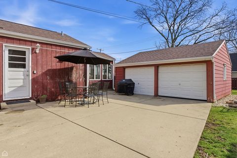 Tiny photo for 609 N Hamlin Avenue, Park Ridge, IL 60068 (MLS # 12612950)