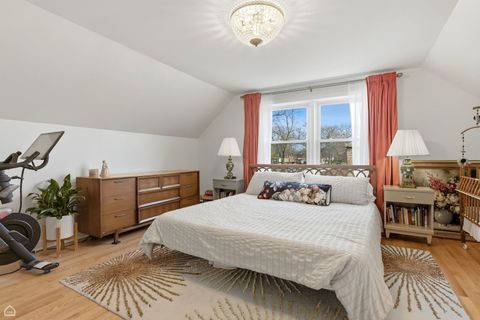 Tiny photo for 609 N Hamlin Avenue, Park Ridge, IL 60068 (MLS # 12612950)