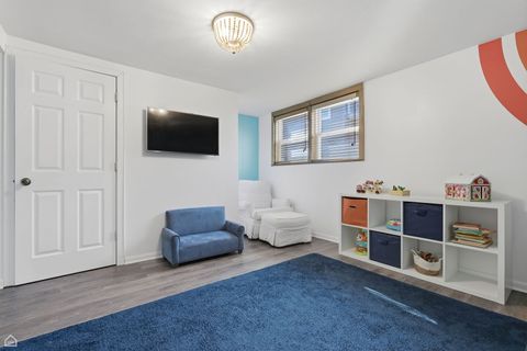 Tiny photo for 609 N Hamlin Avenue, Park Ridge, IL 60068 (MLS # 12612950)