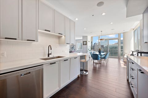 Tiny photo for 737 W Washington Boulevard #3607, Chicago, IL 60661 (MLS # 12691802)