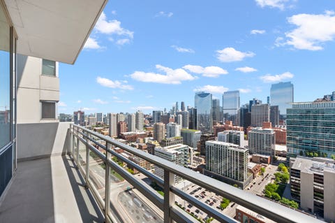 Tiny photo for 737 W Washington Boulevard #3607, Chicago, IL 60661 (MLS # 12691802)