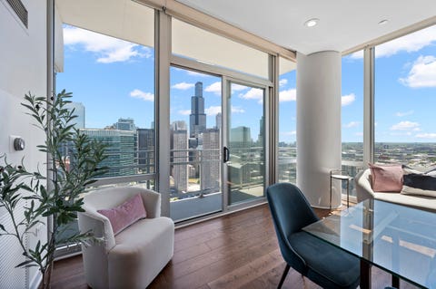 Tiny photo for 737 W Washington Boulevard #3607, Chicago, IL 60661 (MLS # 12691802)