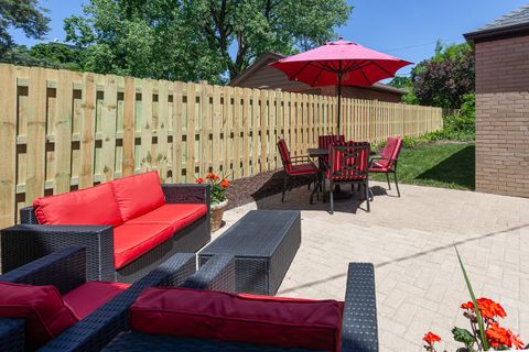 Tiny photo for 1503 Clinton Place, River Forest, IL 60305 (MLS # 12676732)