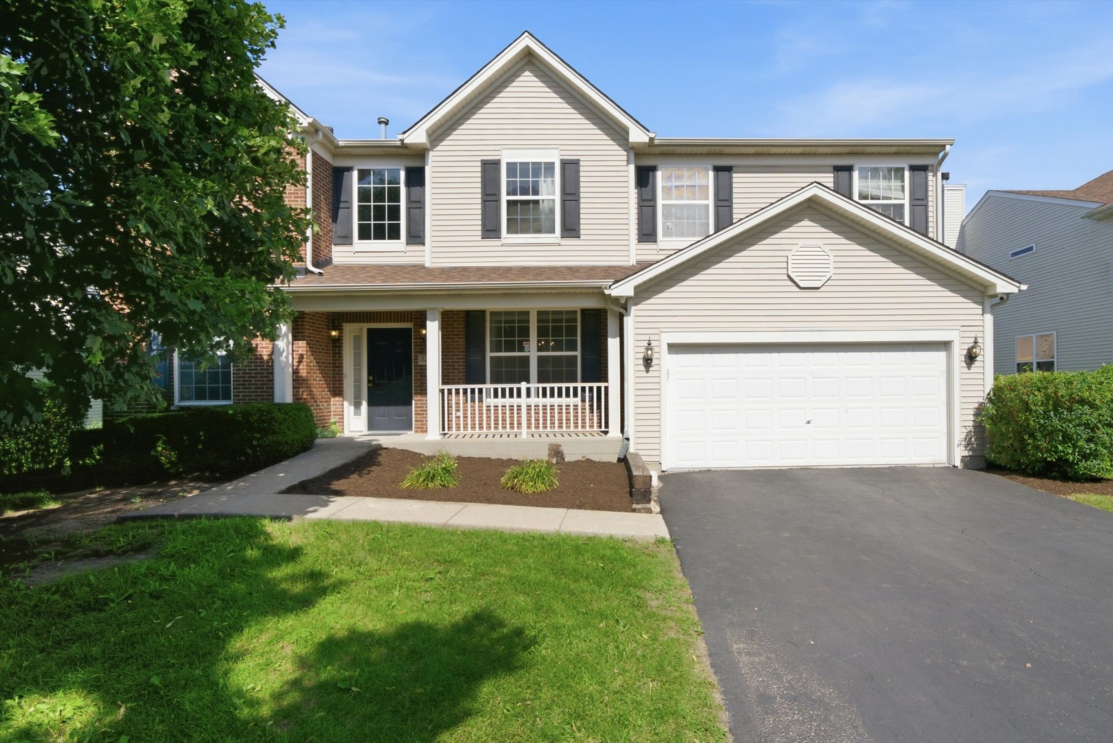 321 Claridge Circle
