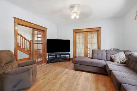 Tiny photo for 2902 Fair Avenue, Davenport, IA 52803 (MLS # 12666354)
