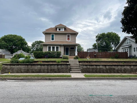 Photo of 2902 Fair Avenue, Davenport, IA 52803 (MLS # 12666354)
