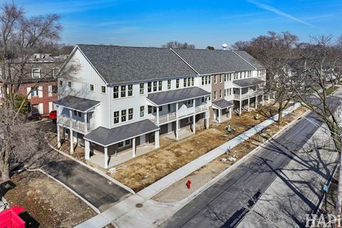 Tiny photo for 160 Washington Street #160, Barrington, IL 60010 (MLS # 12600508)