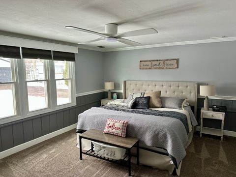 Tiny photo for 72 Clover Drive, Crystal Lake, IL 60014 (MLS # 12531711)