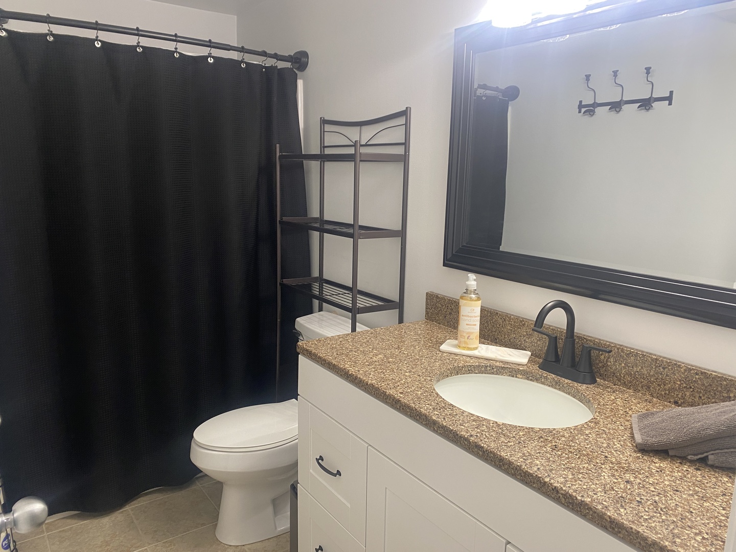 Crystal Lake, Illinois 60014, United States, 4 Bedrooms Bedrooms, ,3 BathroomsBathrooms,Residential,Active,254529