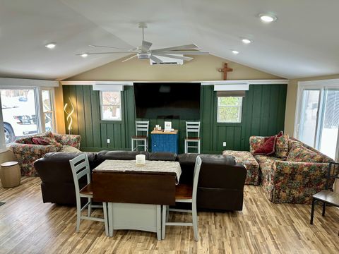 Tiny photo for 72 Clover Drive, Crystal Lake, IL 60014 (MLS # 12531711)