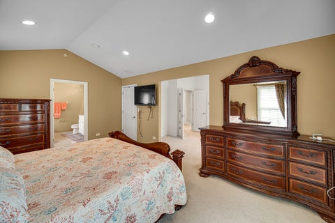 Tiny photo for 22 Red Tail Drive, Hawthorn Woods, IL 60047 (MLS # 12747888)